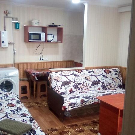 1-Я Слободская, 17А, Угол Проспекта Центрального, 3 Дивана, Wi-Fi, Отдельный Вход. نيكولايف المظهر الخارجي الصورة