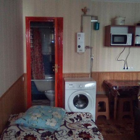 1-Я Слободская, 17А, Угол Проспекта Центрального, 3 Дивана, Wi-Fi, Отдельный Вход. نيكولايف المظهر الخارجي الصورة